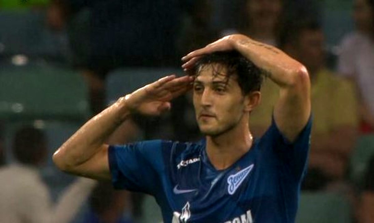 اولین گل فصل سردار