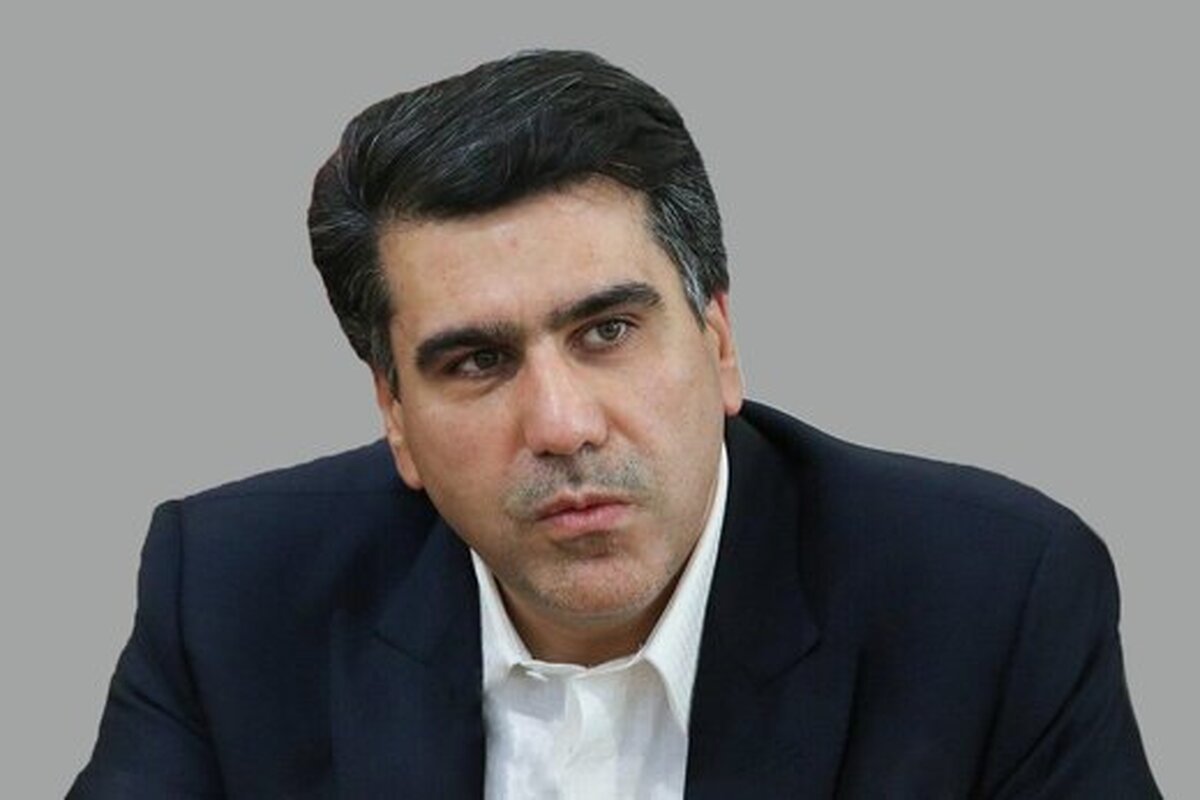 واکنش معزی به توهین یک نماینده به رئیس‌جمهور