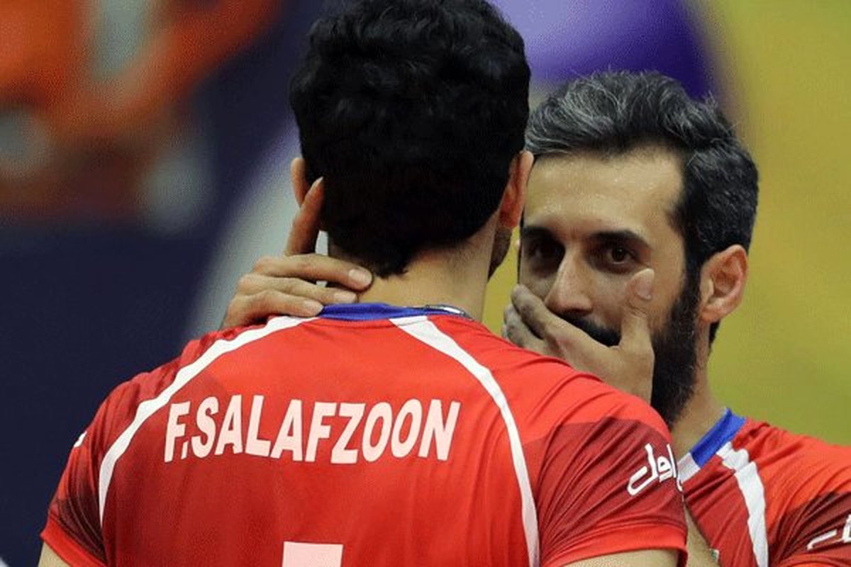 با اعتماد به نفس بازی میکنیم و میبریم