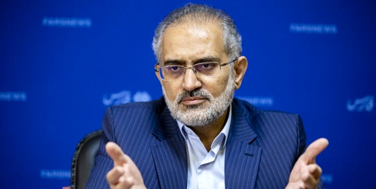 قاچاق کالا آسیبهای فراوانی به تولید و معیشت مردم وارد کرده است