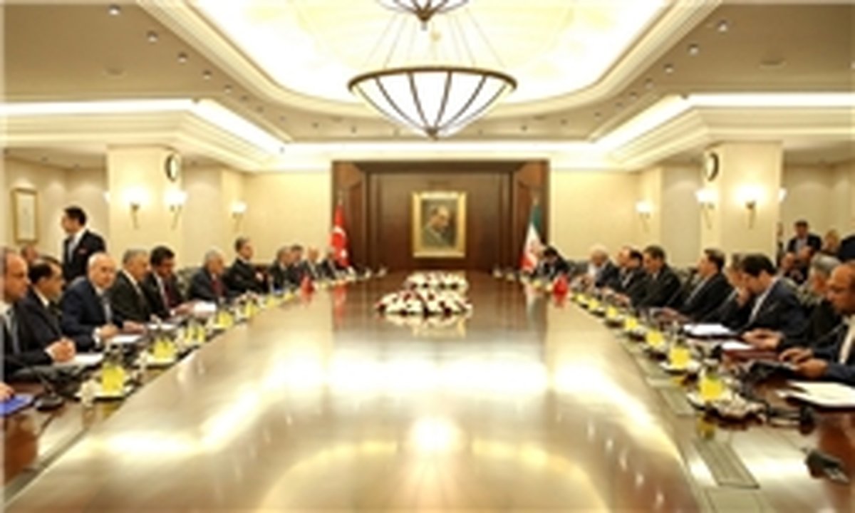 مذاکرات مشترک هیاتهای عالیرتبه ایران و ترکیه برگزار شد/ تأکید جهانگیری برای استفاده از همه ظرفیتها به منظور توسعه روابط بین ایران و ترکیه