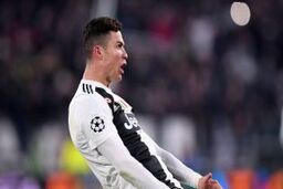 معشوقه قدیمی رونالدو؛ شب CR7فرا رسید! (عکس)
