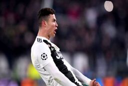 معشوقه قدیمی رونالدو؛ شب CR7فرا رسید! (عکس)