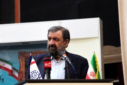 محسن رضایی از جنگ سه جانبه علیه ایران خبر داد