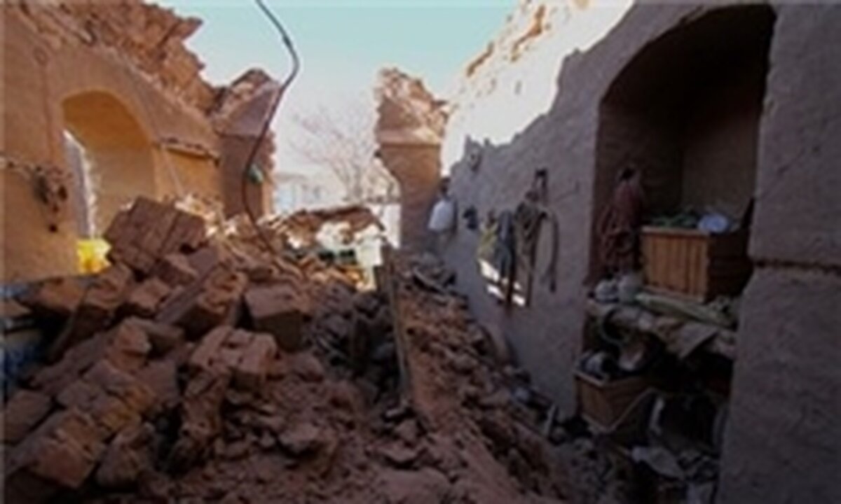 ثبت 1430 پس‌لرزه در کرمان/ کمک 7.5 میلیارد تومانی کرمانی‌ها به زلزله‌زدگان کرمانشاه