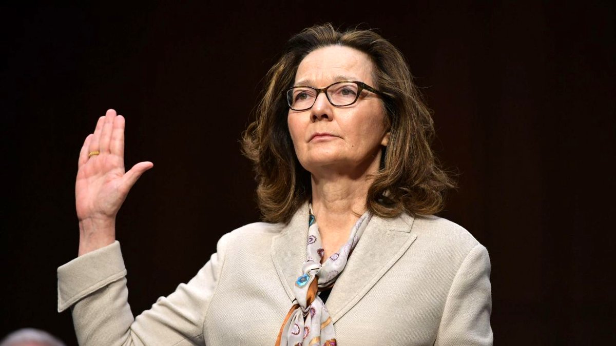 رئیس سازمان سیا تهدید به استعفا کرد