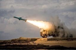 موشک‌های کروز نقطه زن ایران فردا شلیک می شوند