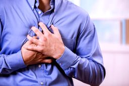 تیر کشیدن قلب چه دلایلی دارد؟چطور بفهمیم جدی است؟