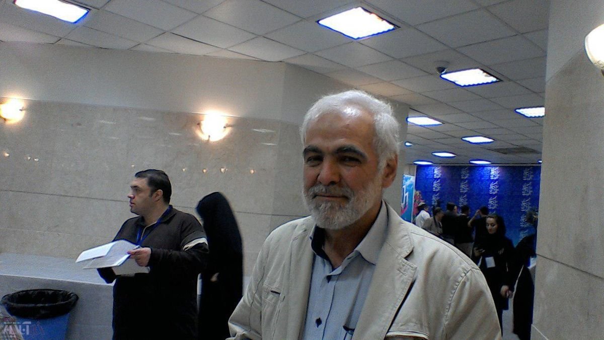 یوسفپور: عملکرد بد و ضعیف مجلس اصولگرا زبان اصلاحطلبان را دراز کرده است