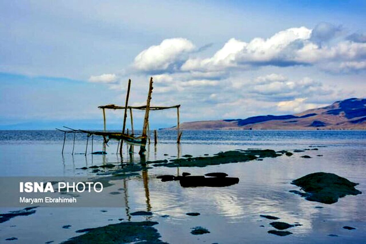 دعوت از دانشگاهیان برای ارائه راهکارهای پیشگیری از تبخیر در دریاچه ارومیه