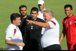 دستور اول توشاک؛تراکتور  پشت درهای بسته پنهان شد