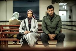 حرف های عجیب روزبه حصاری در لایو | روزبه حصاری به چه کسی است؟