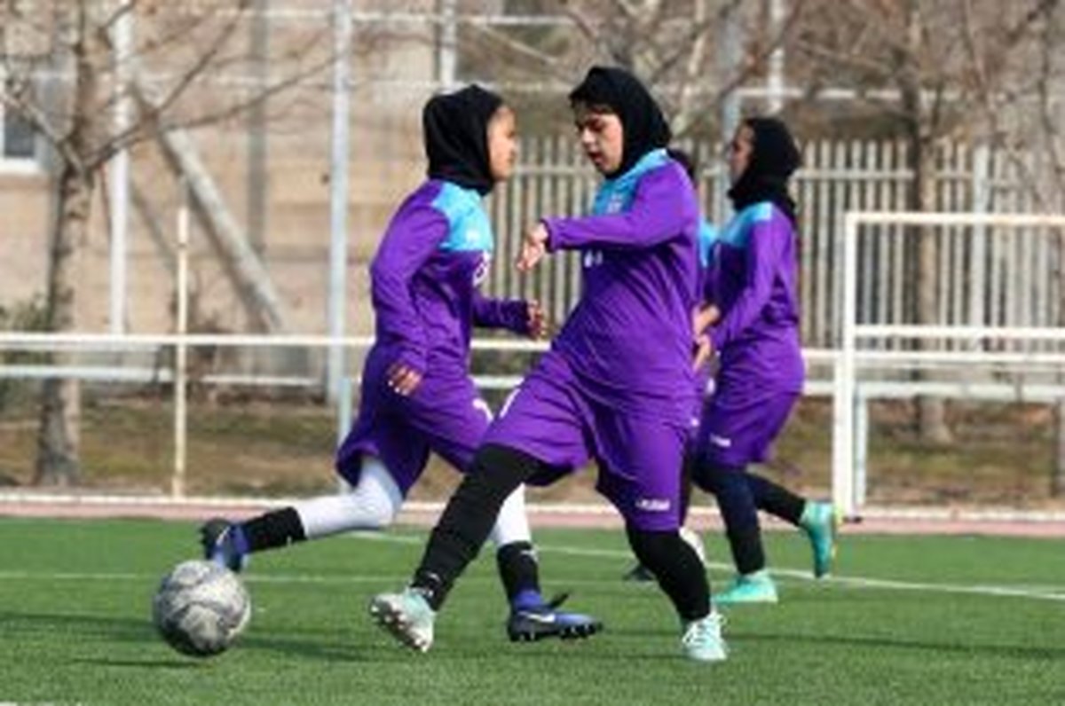 20 بازیکن فوتبال زنان برای تورنمنت جوانان کافا 2022