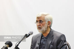 دانشگاه به مثابه یک دولت سایه است/ اکنون دشمن هیچ گزینه ای روی میز ندارد