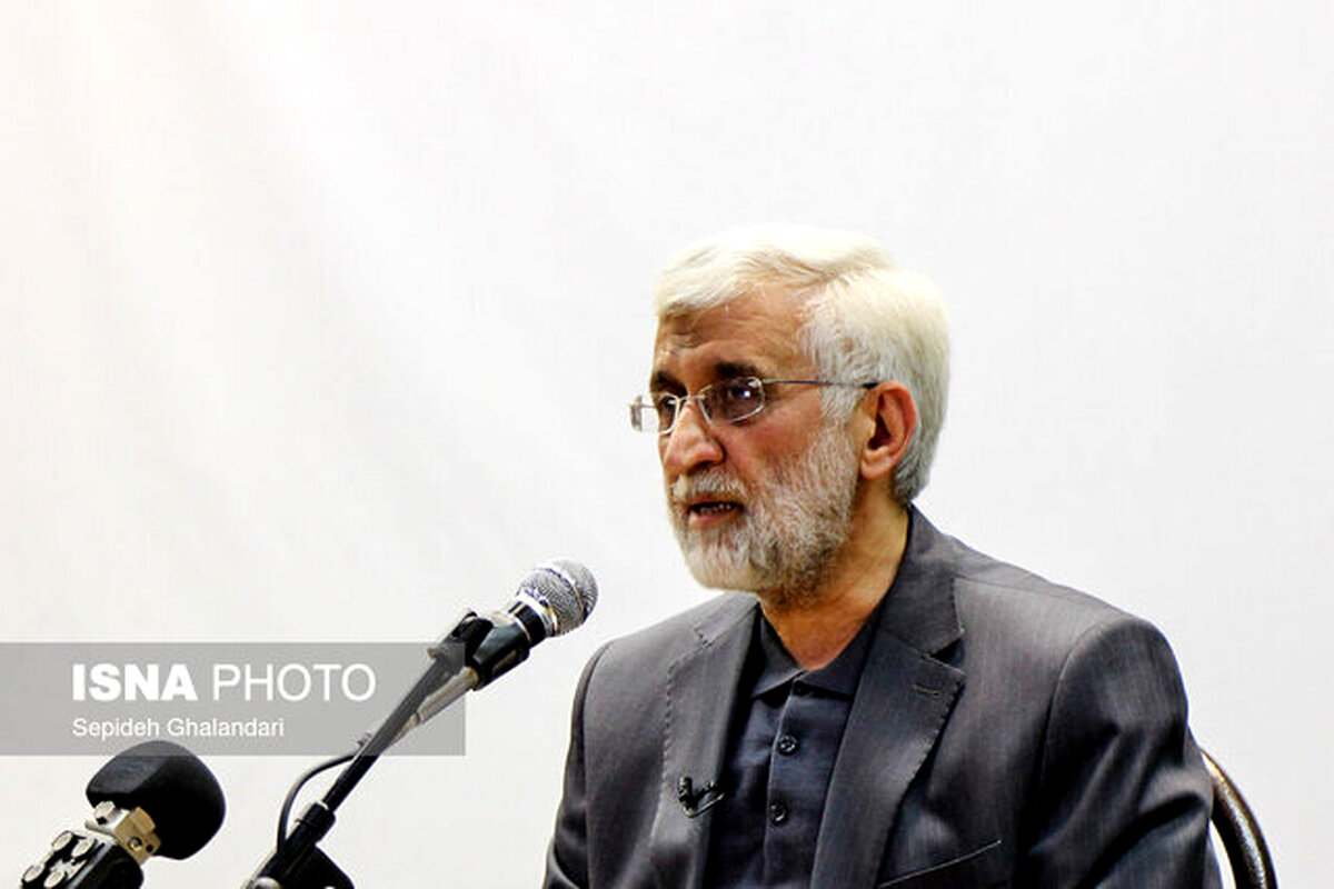 دانشگاه به مثابه یک دولت سایه است/ اکنون دشمن هیچ گزینه ای روی میز ندارد