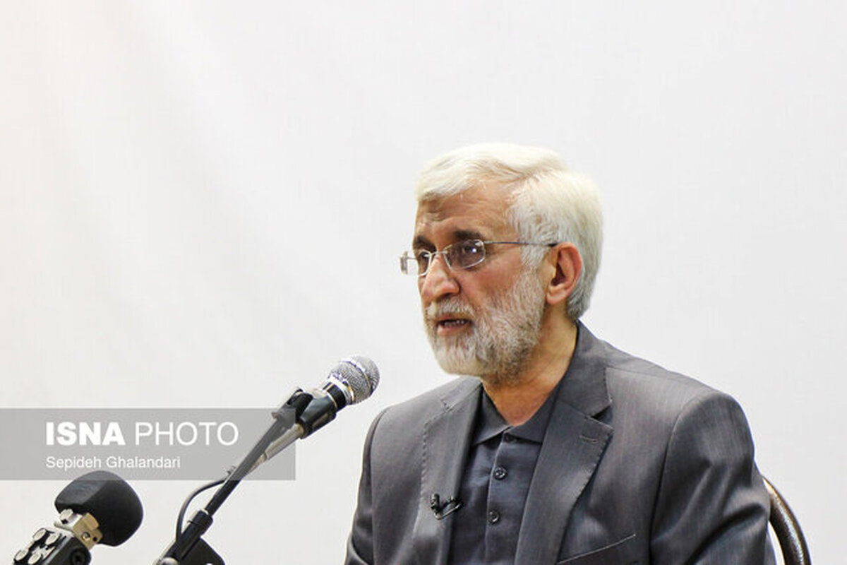 دانشگاه به مثابه یک دولت سایه است/ اکنون دشمن هیچ گزینه ای روی میز ندارد