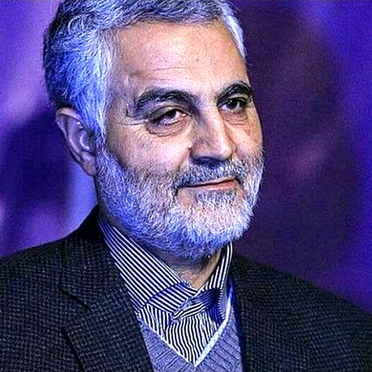 انتشار نامه تکان‌دهنده شهید سلیمانی به فرزندش؛ هرگز نمی‌خواستم نظامی شوم
