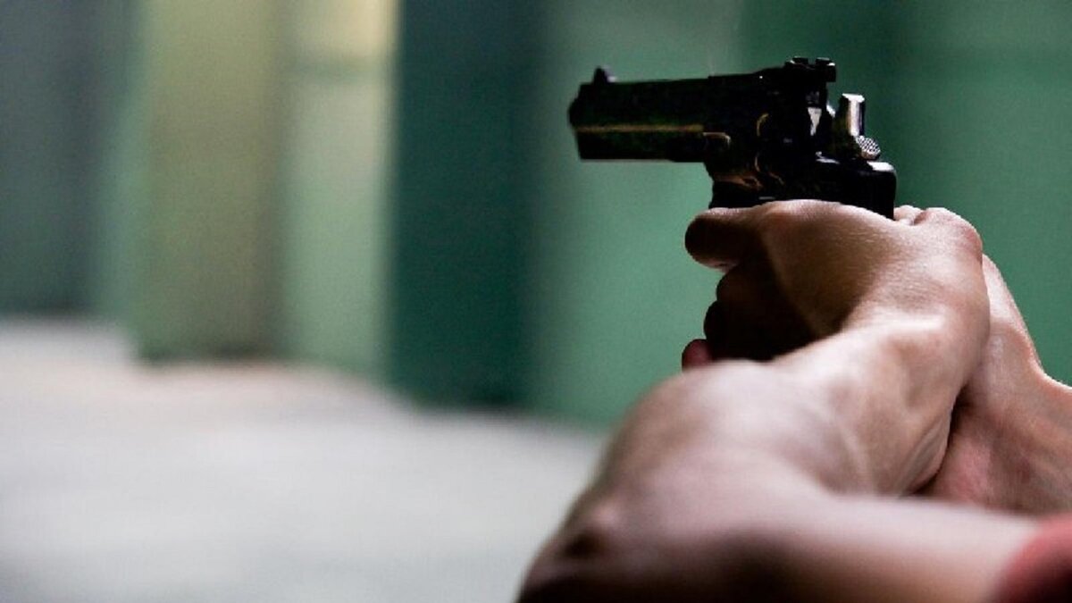اخبار روز: دختر قربانی اسلحه پدر شد + جزئیات