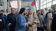 استقبال از روحانی جنجالی در فرودگاه بعد از اخراج از عربستان + عکس