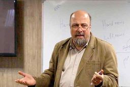 قدرت نرم روضه؛ پشتوانه سیاسی تشیع است
