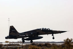 طانهدام اهداف دشمن توسط F5 و صاعقه ارتش