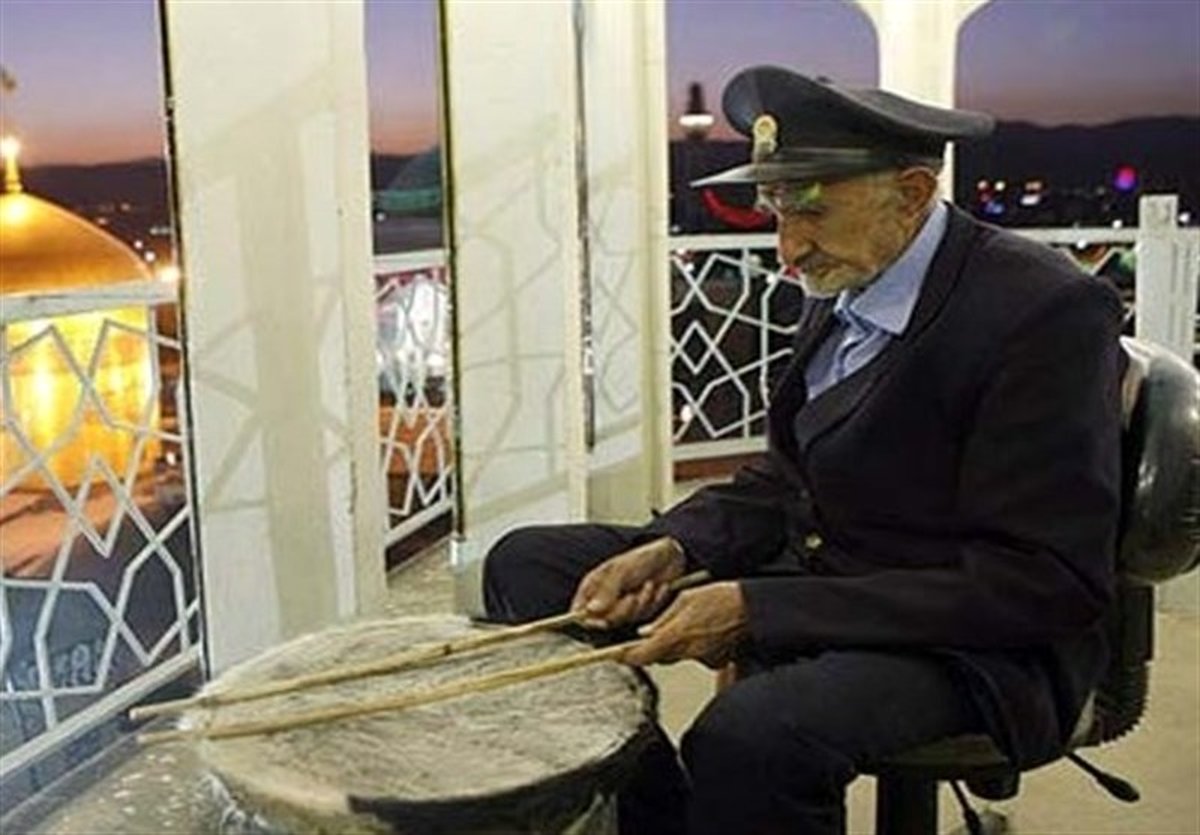 قدیمیترین نقارهزن حرم مطهر رضوی درگذشت + عکس