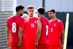 زنده از اردوگاه ایران: پیش  به سوی ولز