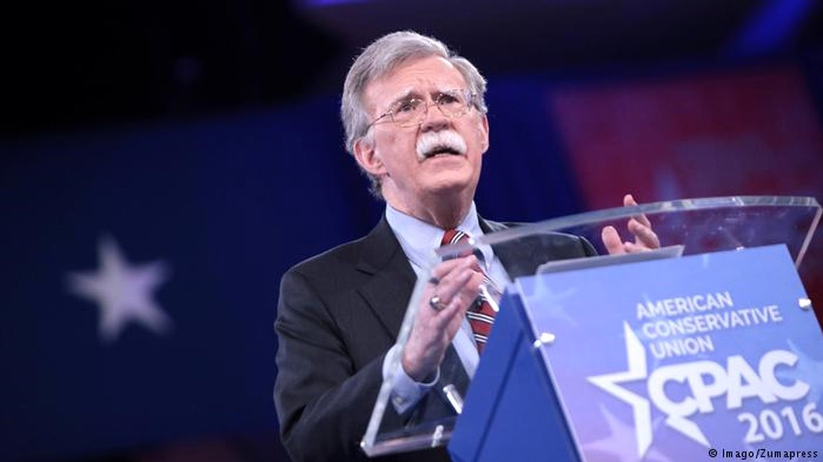 تلاش مرکل و ماکرون برای نجات برجام/ عدم تمایل اروپائیها به پیروی از سیاستهای ترامپ