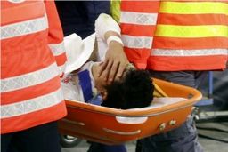 ستاره ژاپن، بیهوش و مشکوک به ضربه مغزی! (عکس)