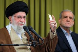 طرح هواداران جلیلی با قراردادن رهبری در برابر رهبری 