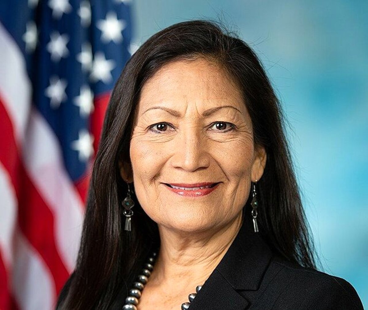 نخستین زن سرخپوست، وزیر کشور آمریکا میشود