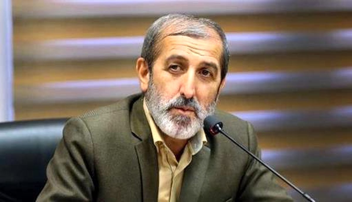 منتظری: اگر به منتقد فرصت ندهیم با نامحرم گفتوگو میکند