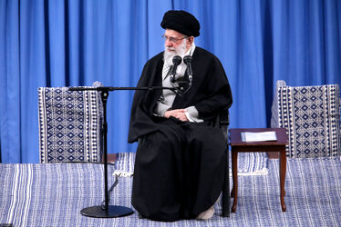 دیدار با رهبری