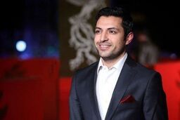 عکس جنجالی اشکان خطیبی و همسرش بعد از مهاجرت همه رو مات کرد | اشکان خطیبی با این حرکت حسابی سوژه شد