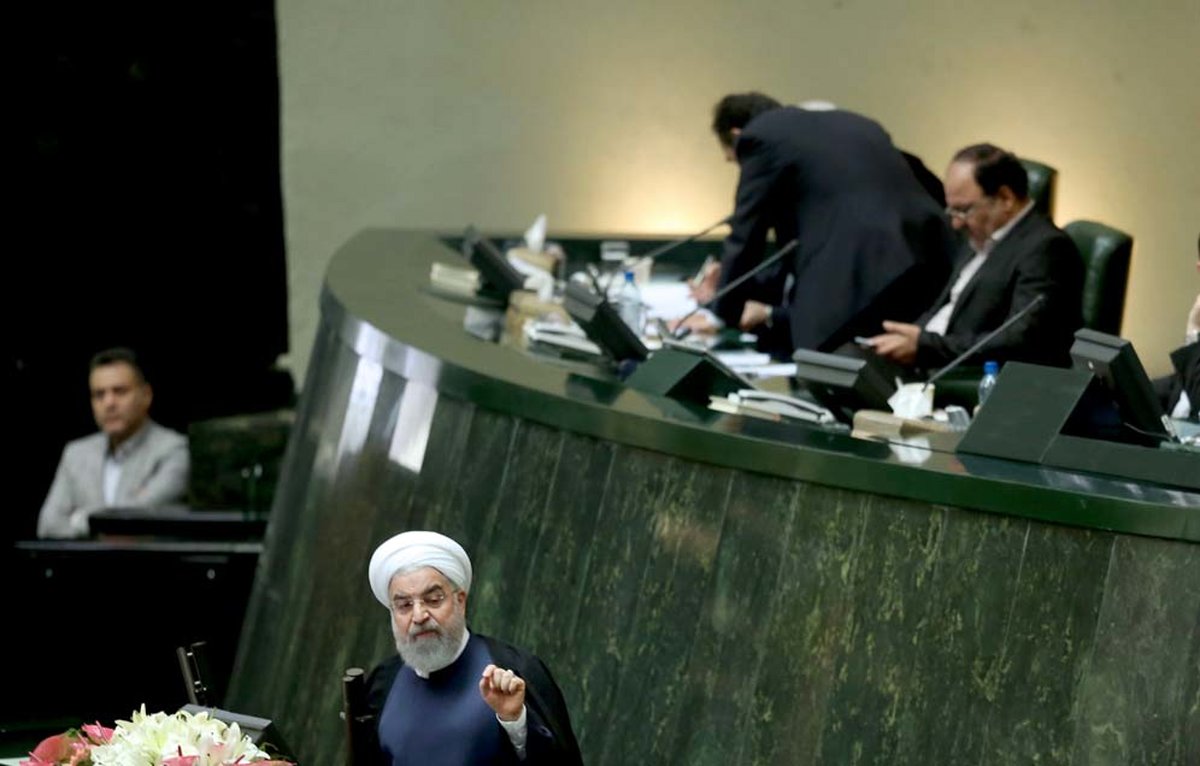 بیتوجهی دولت به قانون حذف پردرآمدها از لیست یارانه بگیرها / چرا حسن روحانی زیربار مصوبه مجلس نمی رود؟