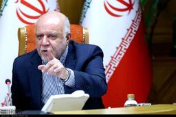 زنگنه:بیشترین فشارها برای جلوگیری از صادرات نفتی و پتروشیمی است