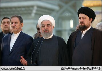 هیات دولت در مرقد امام