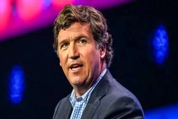 هشدار تاکر کارلسون درباره تبعات حمله به ایران