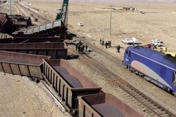 خروج قطار باری از ریل در سرخس / توقف حرکت قطارهای مسافری