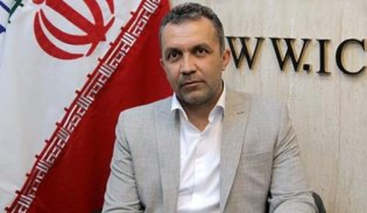 فروردین: بازی‌های لیگ  به زودی با حضور تماشاگران انجام می‌شود