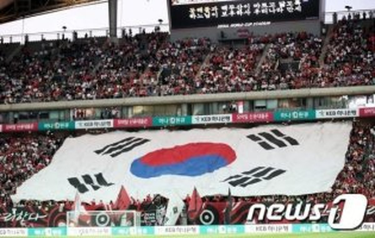 کرهایها در تدارک کنسرت 60 هزار نفری برابر ایران