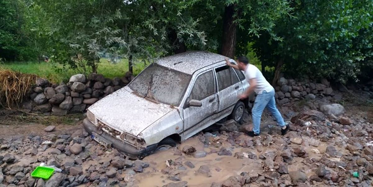 جاده شهر پنیر ایران را آب برد+تصاویر سیل