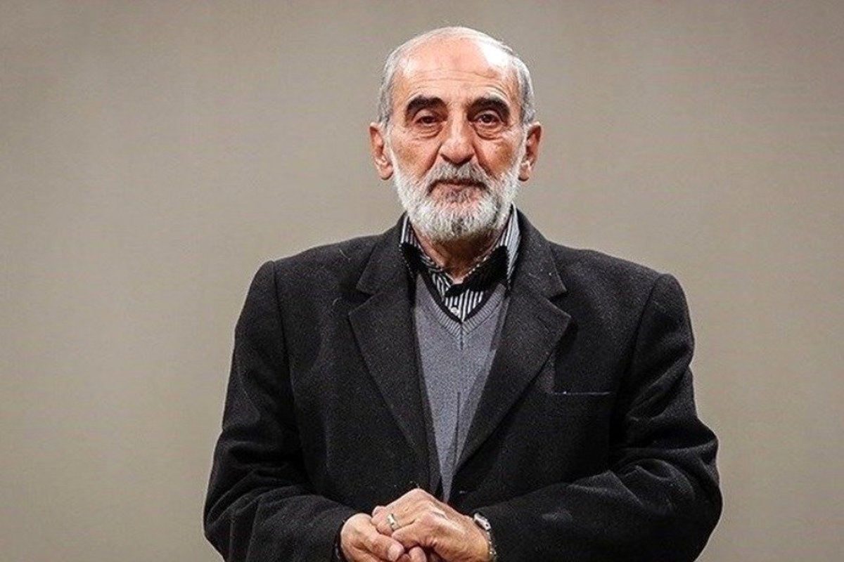 لقب جدید حسین شریعتمداری به محمد جواد ظریف