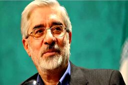 ماجرای تجمع مقابل دانشگاه تهران برای رفع حصر موسوی چیست؟