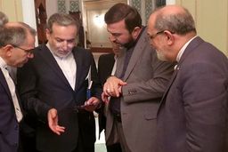 العربی:تغییر رفتار آمریکا موجب تردید ایرانی ها شده است