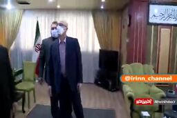 زلفی‌گل کارش را در وزارت علوم آغاز کرد