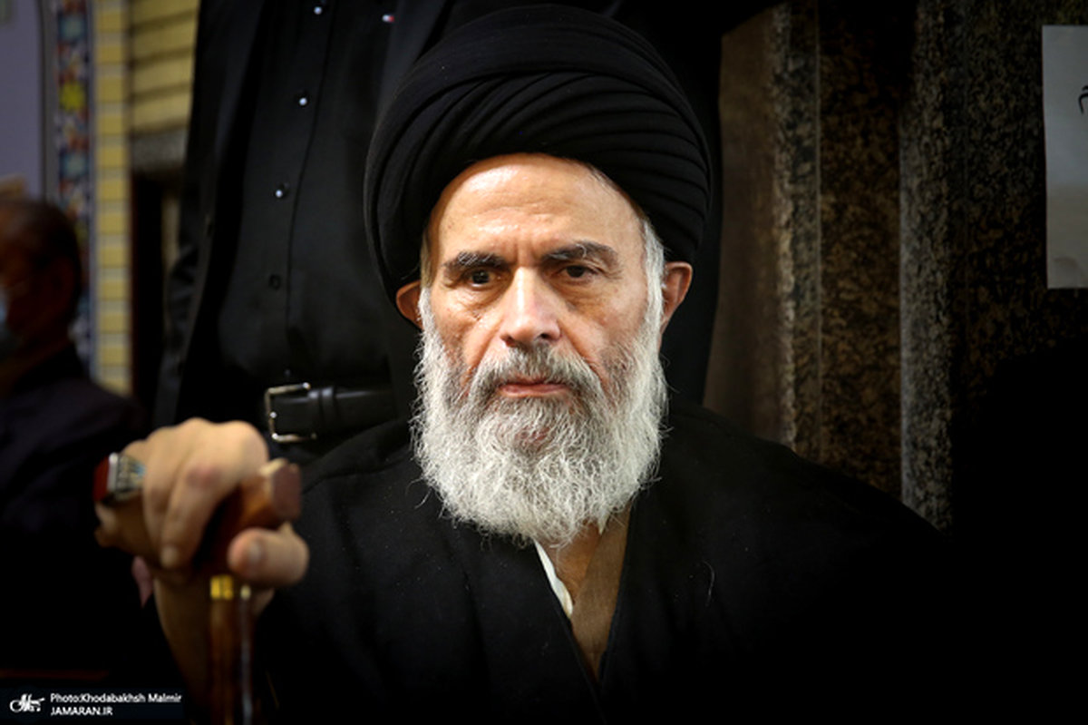 آیتالله موسوی بجنوردی دار فانی را وداع گفت