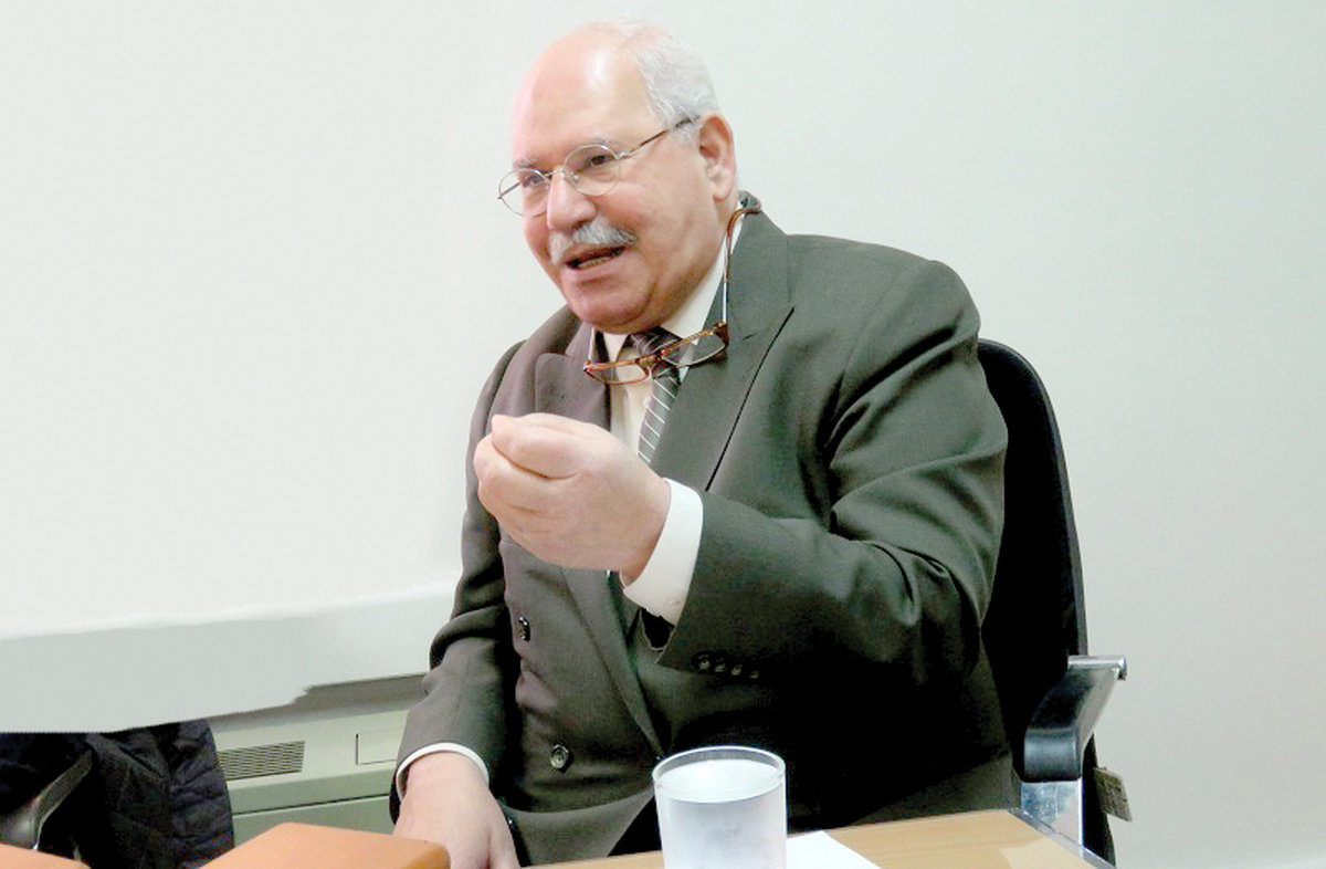 ارز در اتاق دربسته