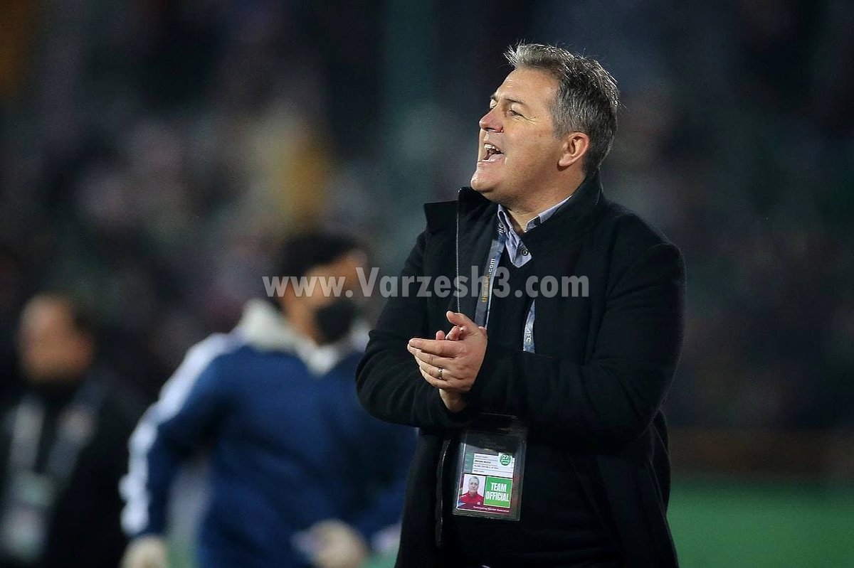 حمایت هیاترئیسه فدراسیون فوتبال از ابقای اسکوچیچ