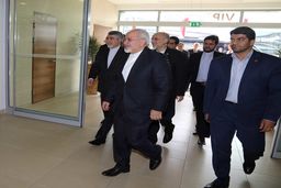 ظریف: جواب در خوری به "ترامپ" می دهیم
